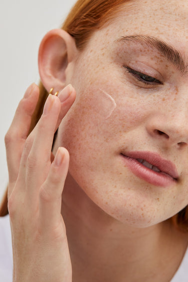 "Re"evolve Radiance Locking Primer